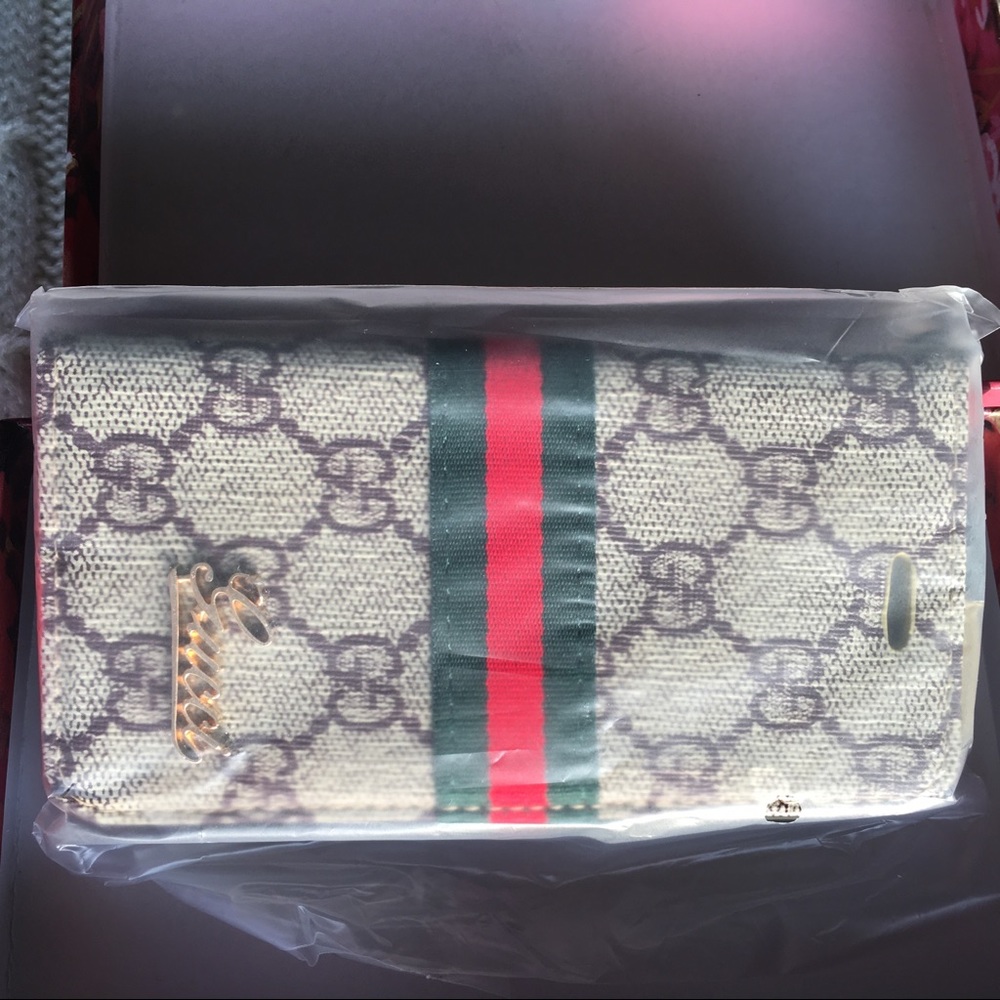 Cell Phone Case - Picture 2 of 5